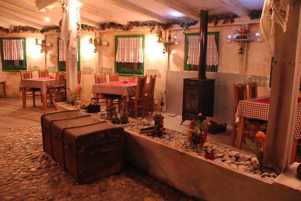 Eco Village Raj U Raju Konjic Zewnętrze zdjęcie